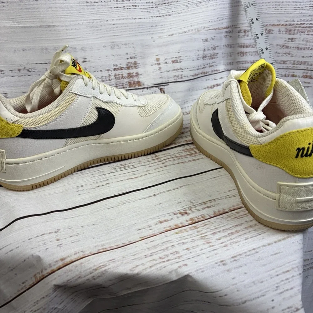 Nike Air Force 1 Shadow 'Go the Extra Smile' White Sneakers, Size 7.5 DO5872-100
